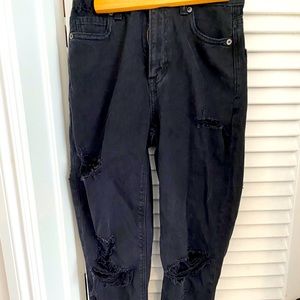 American eagle distressed black mom jeans nwot